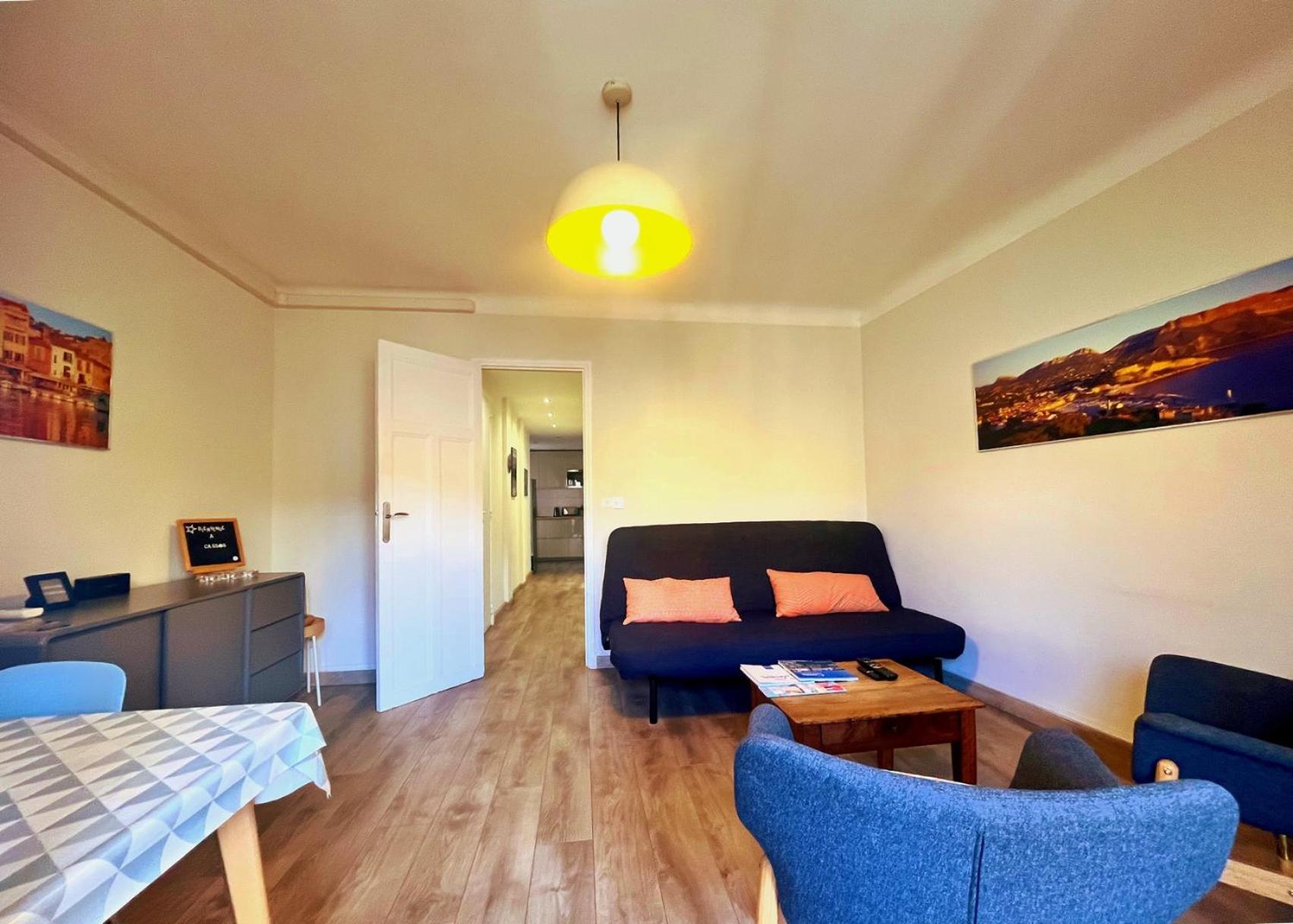 Le 13 Apartment Cassis Luaran gambar